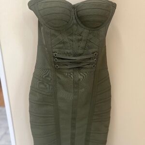 Green strapless bodycon dress